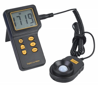 مقياس الضوء من دلتا كنترل