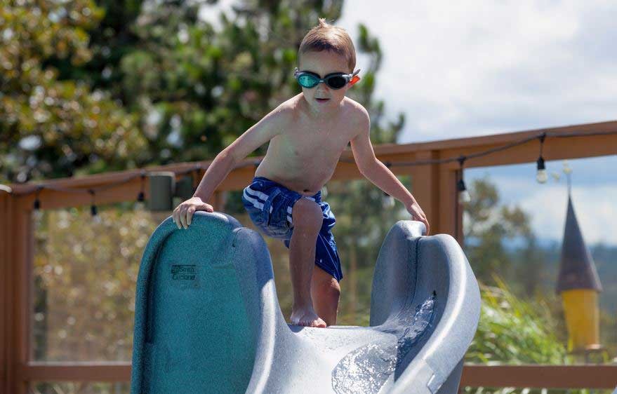 سرسره استخر Sr Smith مدل Cyclone-2