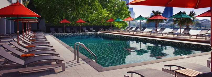 قیمت نردبان استخر