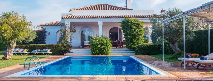 استخر روباز ویلایی